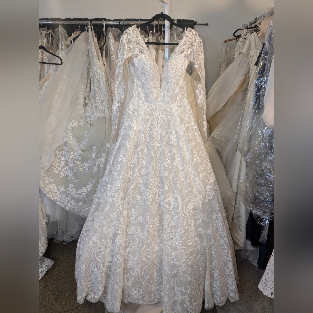 NWOT Hayley Paige Dalton - Size 10 - Picture 5 of 10